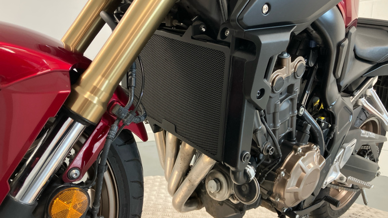 Honda CB650RA (22MY)